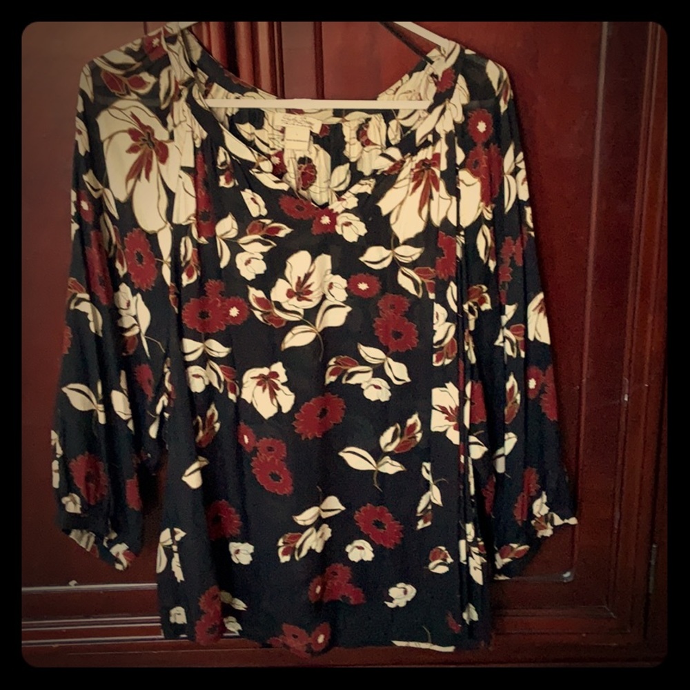 Lucky Brand large top